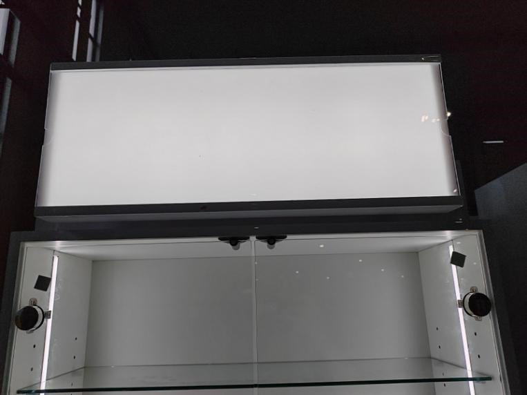 illuminated-glass-showcase-custom-logo-signboard illuminated-glass-showcase-custom-logo-signboard
